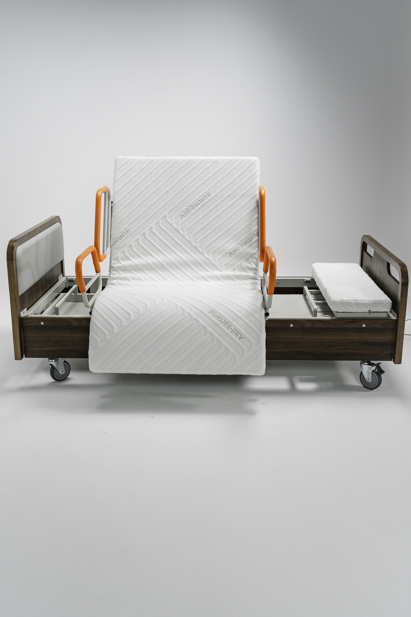 Aprūpes gulta | Rotējošā un pārveļamā aprūpes sistēma - Image 4